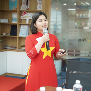 Nguyễn Hồng Ngọc chia sẻ giá trị trong cộng đồng học tập doanh nhân, người kinh doanh tạo ảnh hưởng tích cực cho gia đình và xã hội