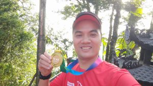 Lê Bá Tùng sau buổi chạy bộ rèn luyện sức khỏe, lan tỏa tinh thần thể thao và phong cách sống của người kinh doanh bền bỉ