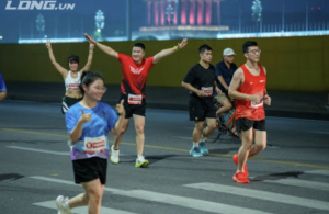 Phan Thiệp rèn luyện thể thao cùng cộng đồng, phong cách sống kỷ luật giúp người kinh doanh duy trì năng lượng bền vững